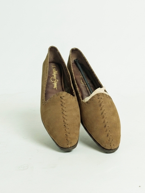 Whisper Steps Shoes - Vintage Leather Loafers, Never Worn!